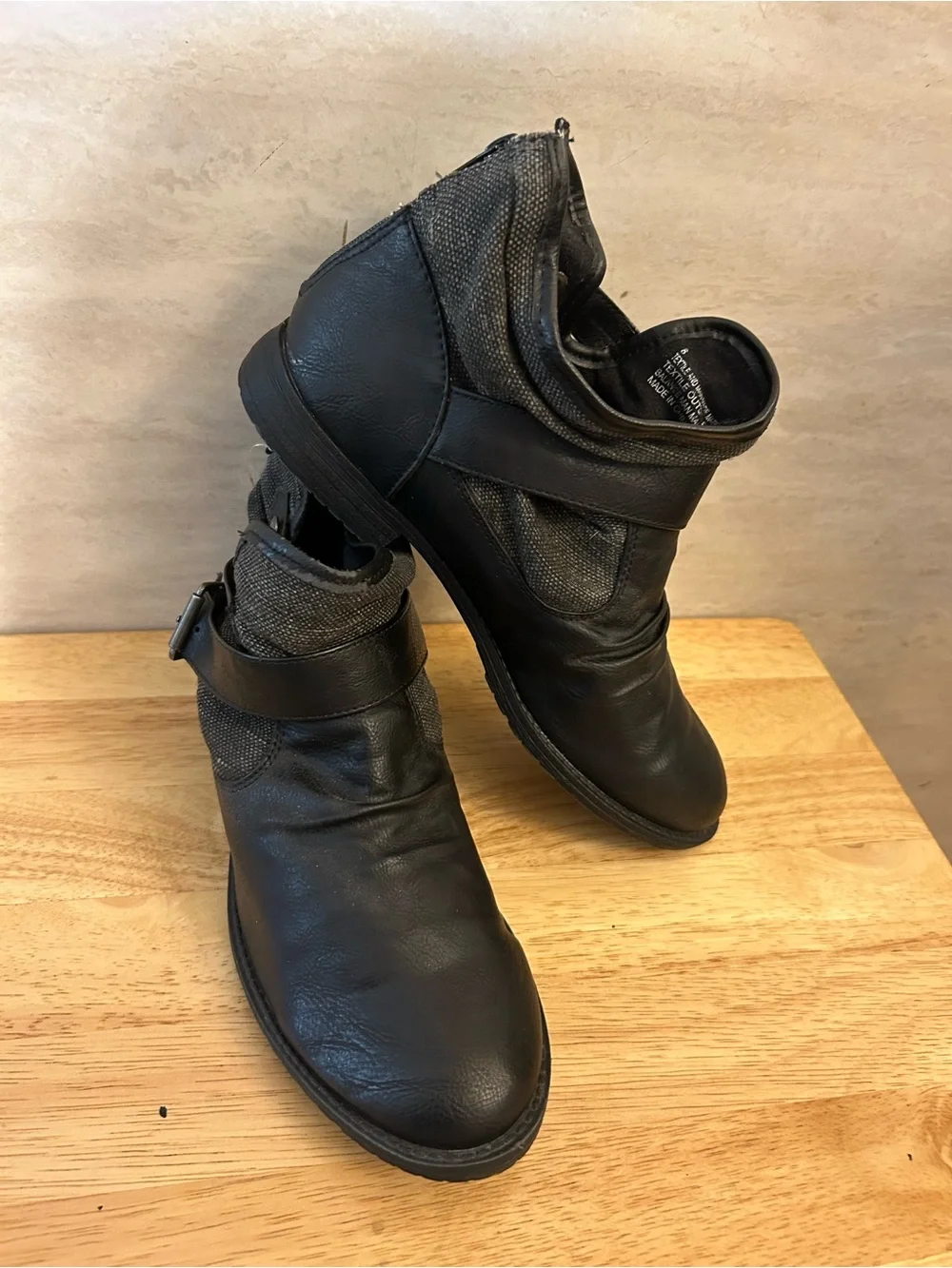 Blowfish Malibu women's low-heel slouch ankle boots